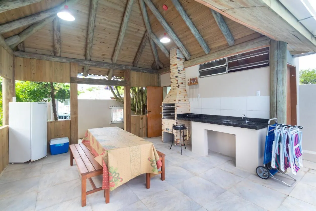 Semesterbostad Casa Frank Com Piscina Em Mariscal Villa Bombinhas